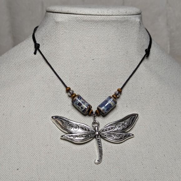 Dragonfly Charm Pendant Brown Blue Ceramic Boho Hippie Adjustable Neckla… - Picture 2 of 3